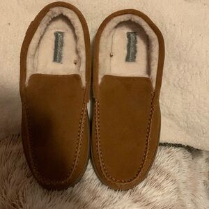 Eddie Bauer slip on shoes